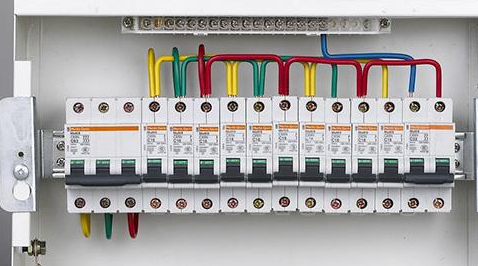 家用配電箱的安裝方法 家用配電箱的安裝方法